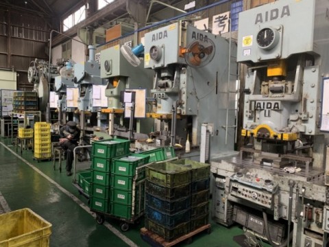 単発プレス機