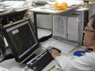 CADを活用し金型設計をします