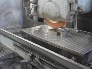 パーツを高い精度で製作
