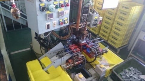 社内製作の自動化設備